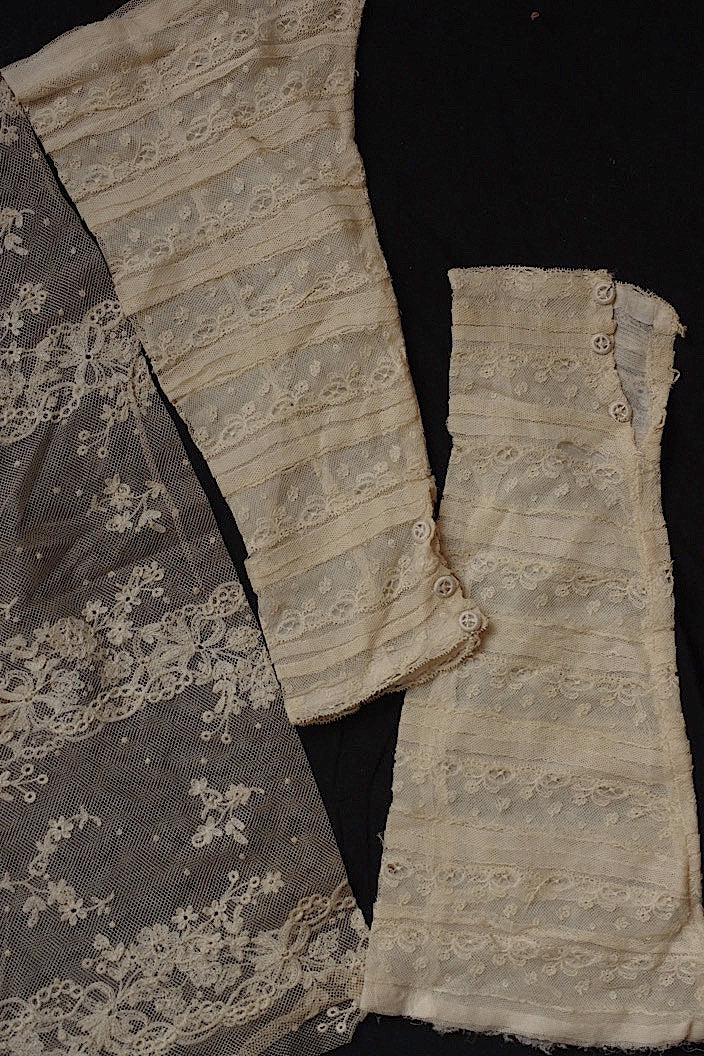 dentelle antique antique lace two sleeves