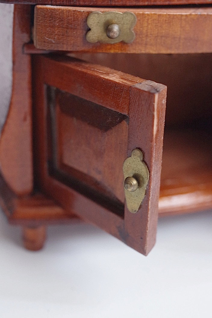 mobilier miniatures vintage　ヴィンテージミニチュア家具 .FR a l'epoque
