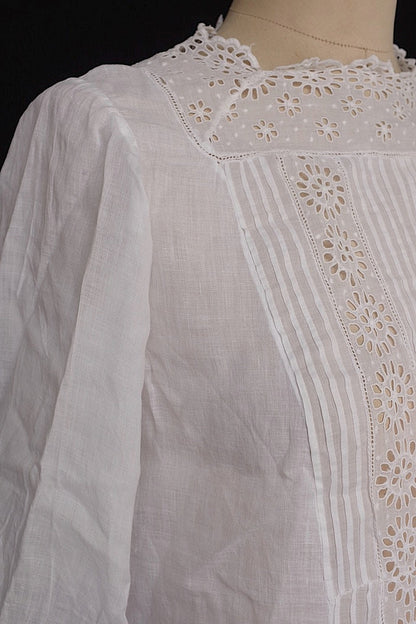 vêtement antique　アンティーク コットンブラウス　1 .FR a l'epoque