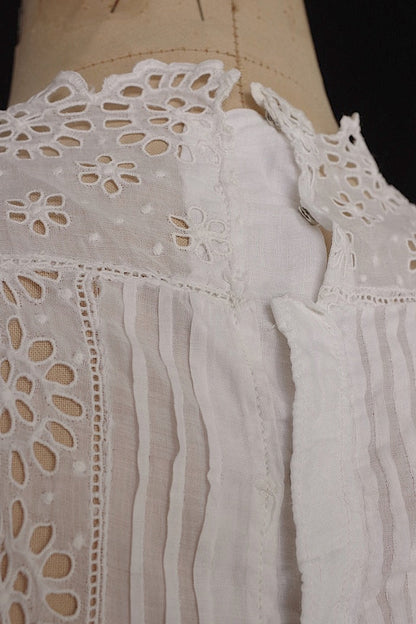 vêtement antique　アンティーク コットンブラウス　1 .FR a l'epoque