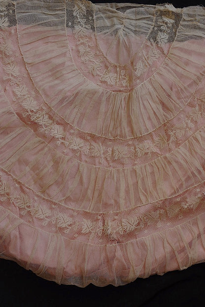 dentelle antique アンティークレース　半月型　クッションカバー .FR a l'epoque