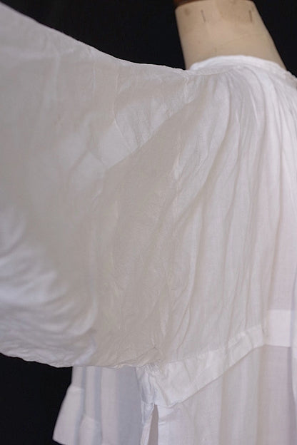 vetement antique アンティーク　教会チュニック　aube2 .FR a l'epoque