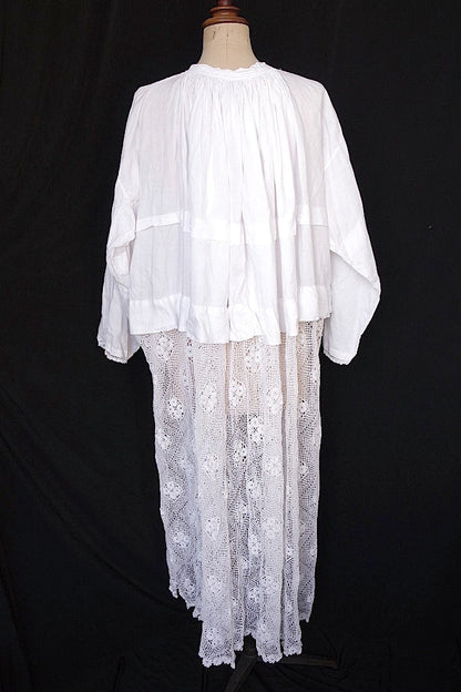 vetement antique アンティーク　教会チュニック　aube2 .FR a l'epoque