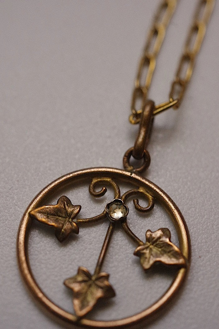 collier antique アンティークペンダント　2 .FR a l'epoque