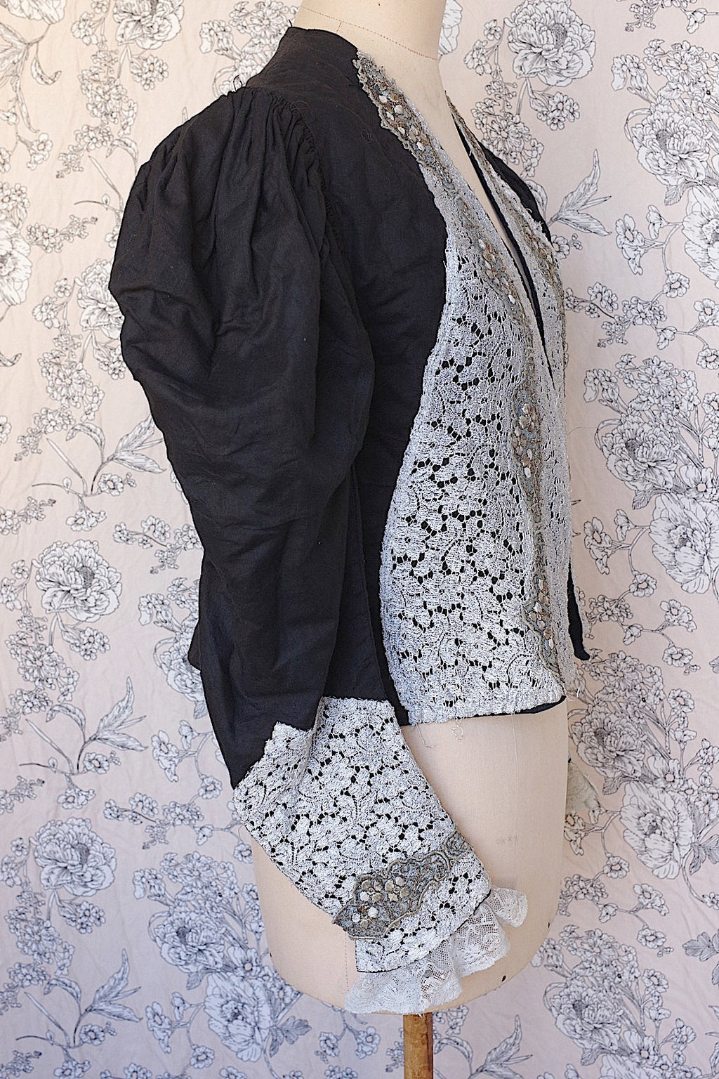 vêtement antique アンティークジャケット　veste noir .FR a l'epoque