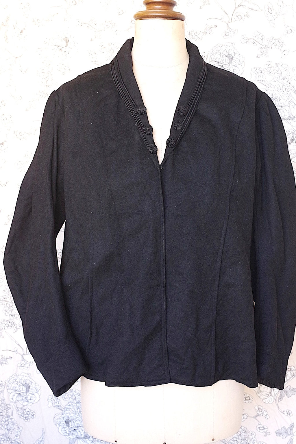 anthique jacket
