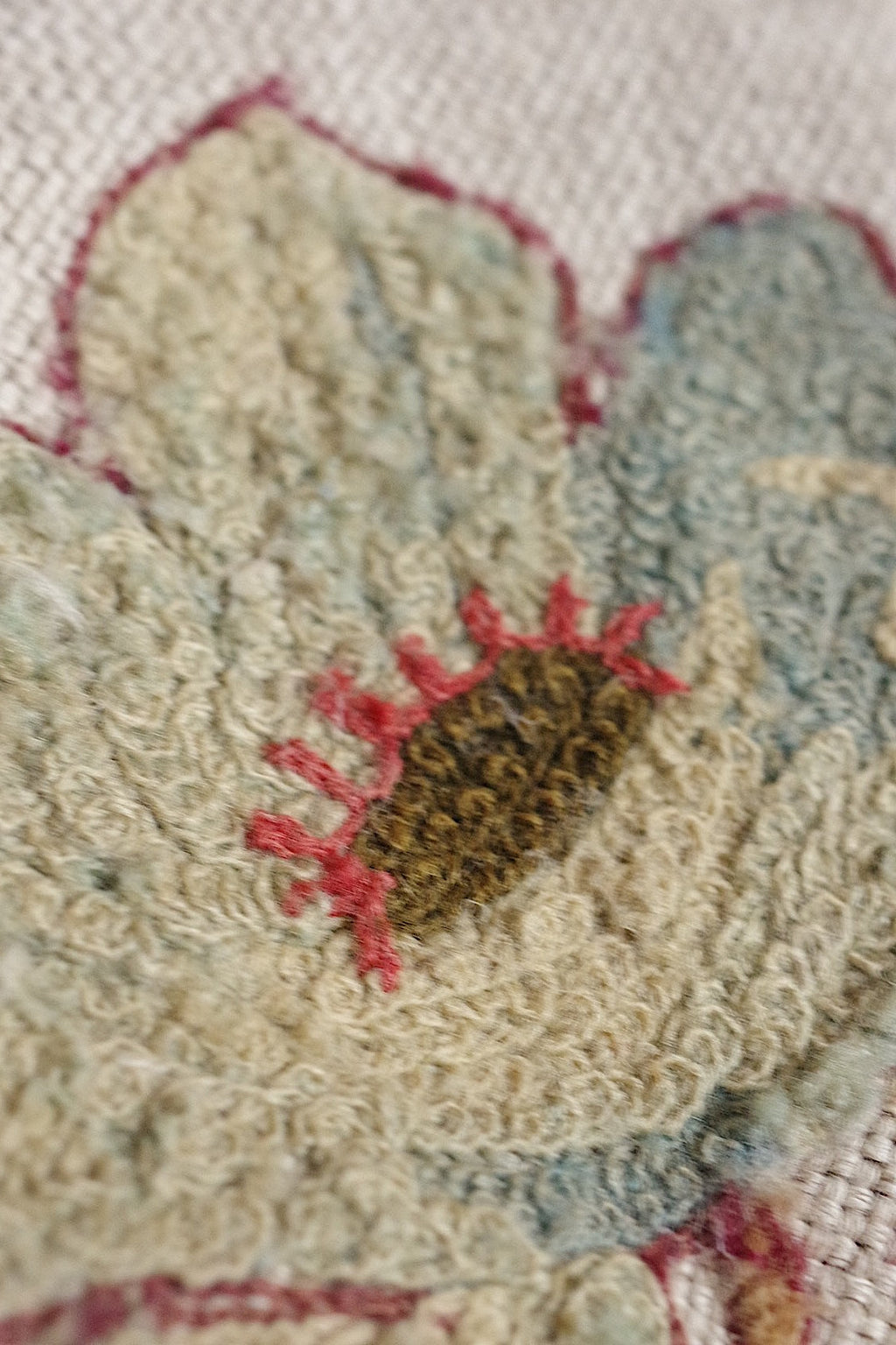 limge de maison antique アンティーク刺繍クロス .FR a l'epoque