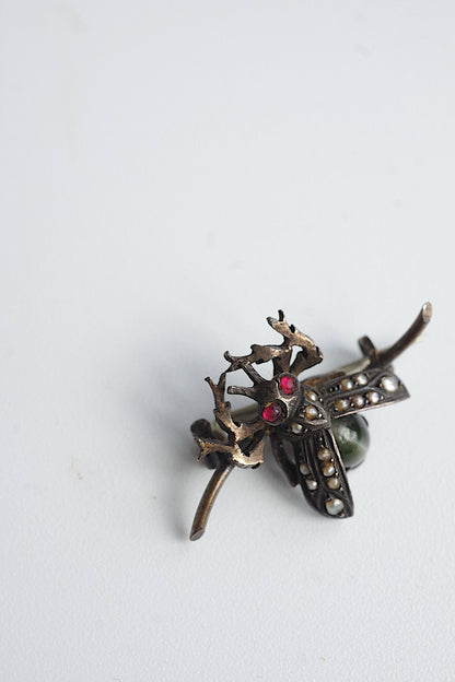 broche antique アンティークブローチ .FR a l'epoque