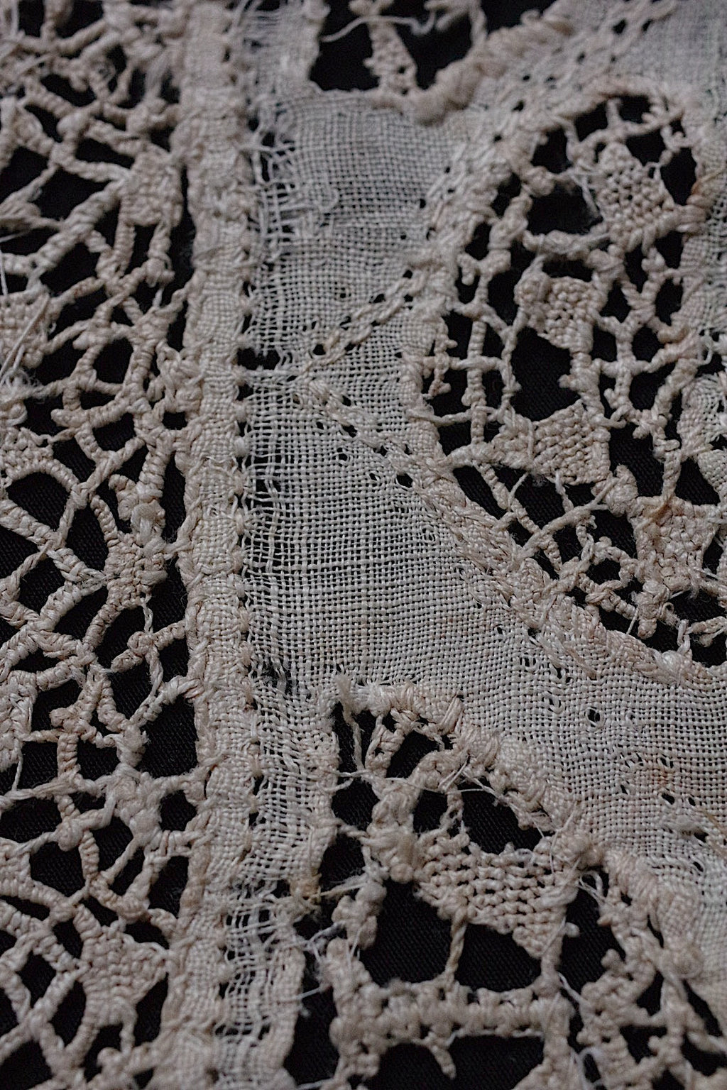 アンティークレース dentelle antique フィレレース　2 .FR a l'epoque