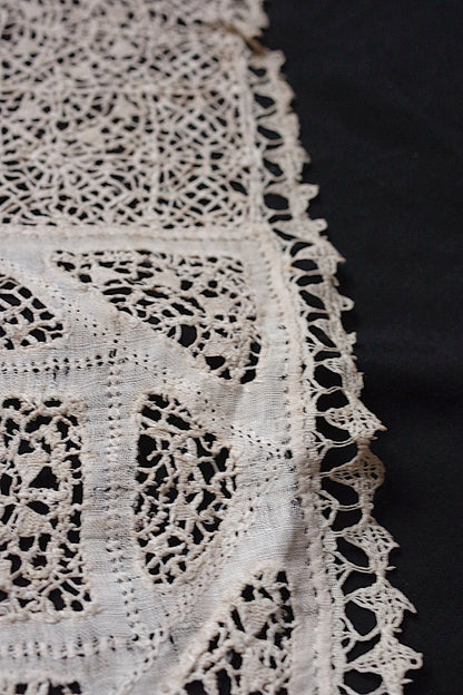アンティークレース dentelle antique フィレレース　2 .FR a l'epoque