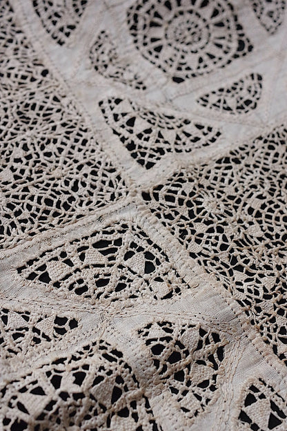 アンティークレース dentelle antique フィレレース　2 .FR a l'epoque