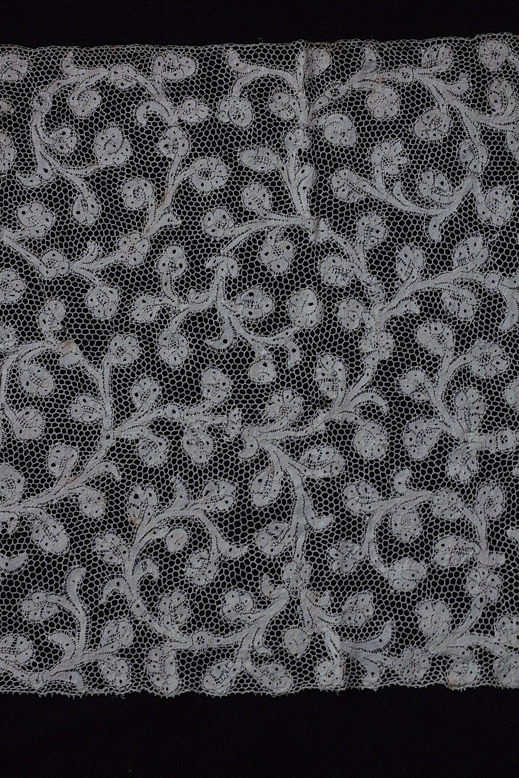 アンティークレース dentelle antique フレミッシュレース .FR a l'epoque