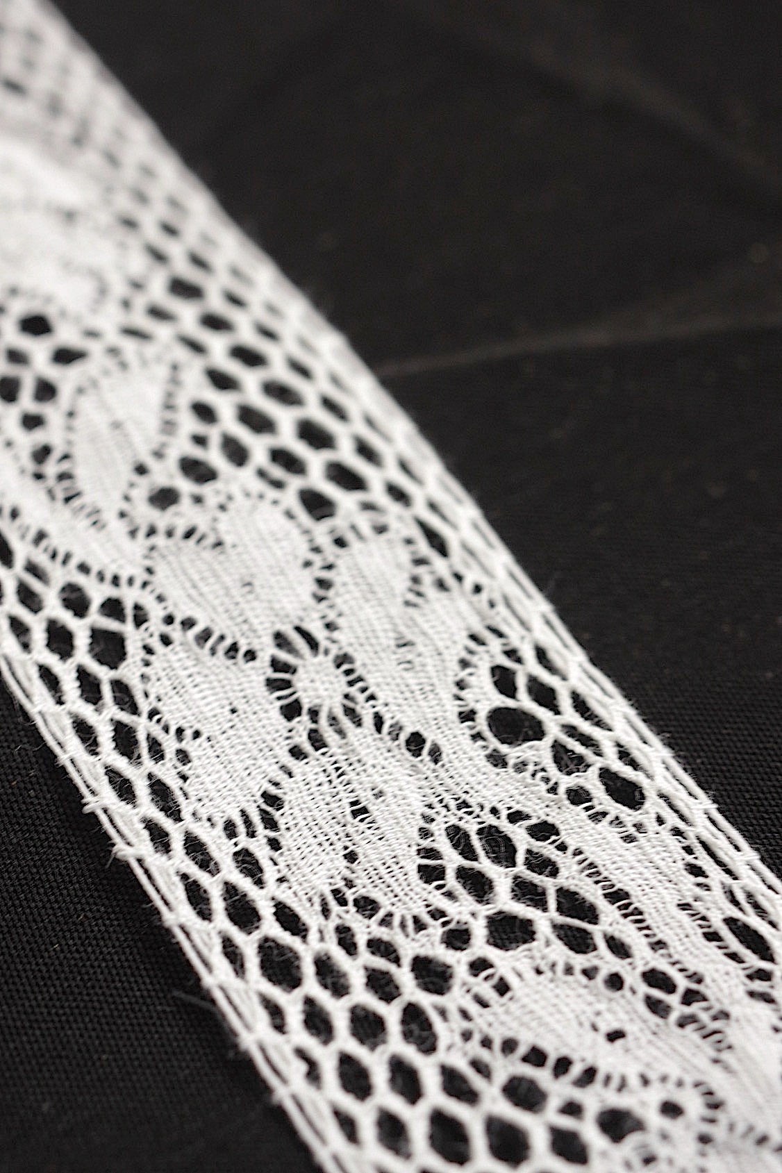 アンティークレース　dentelle antique アンティークレース808cm＋1098cm .FR a l'epoque