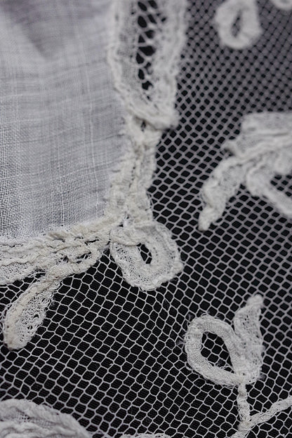アンティークレース　dentelle antique アンティークレース  ハンカチ .FR a l'epoque