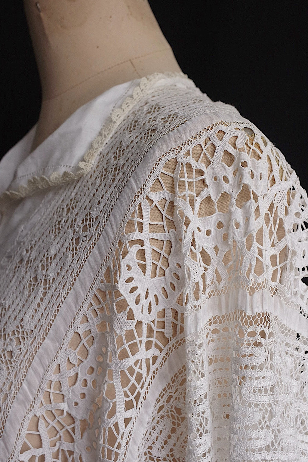 アンティークブラウス　vêtement antique アンティークレースブラウス .FR a l'epoque