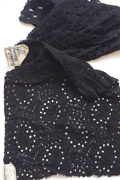 アンティークレースdentelle antique アンティークレース クロ　サンプルハギレ .FR a l'epoque