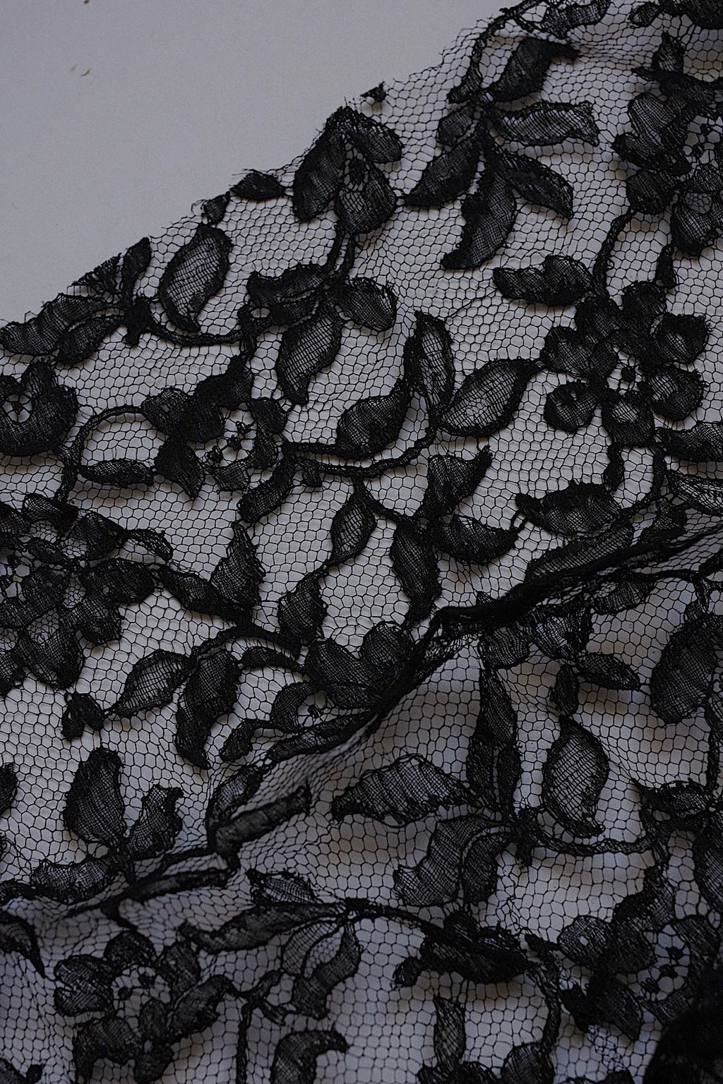 アンティークレースdentelle antique アンティークレース クロ　サンプルハギレ .FR a l'epoque