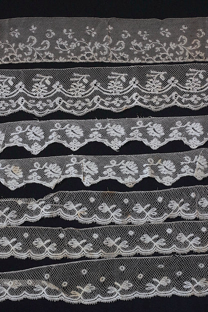 アンティークレース