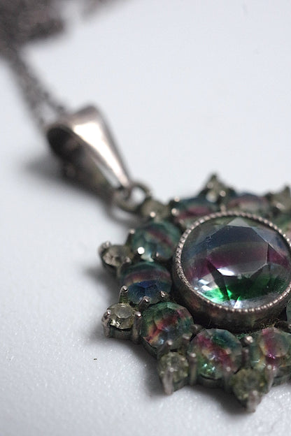 アンティークペンダント collier antique アンティークペンダント .FR a l'epoque