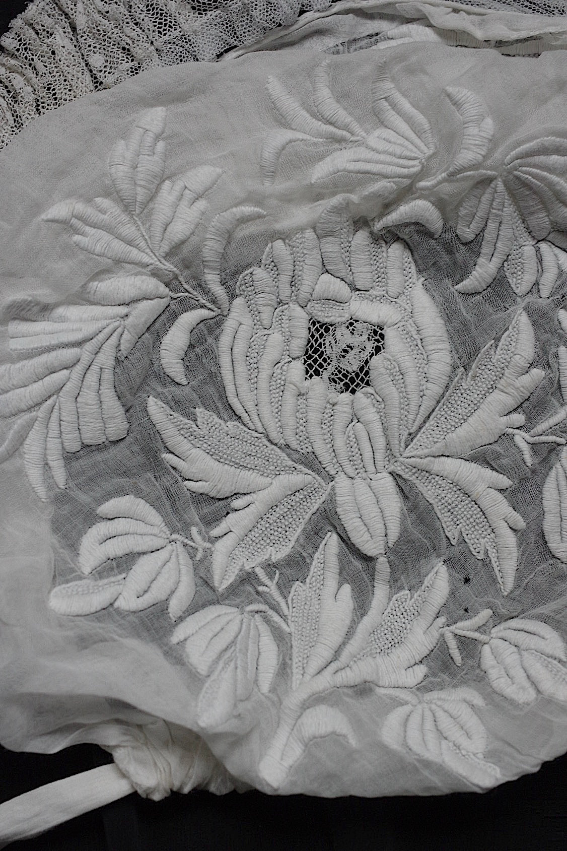 アンティークレース　dentelle antique アンティーク刺繍　ボネlot1