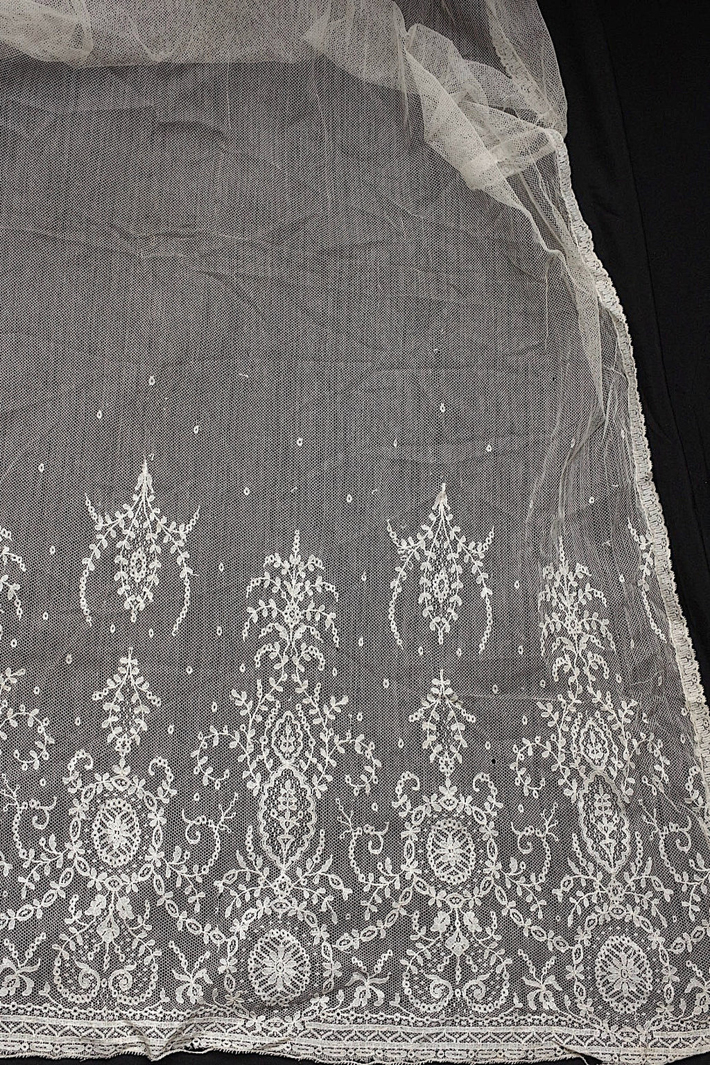 アンティークレース　dentelle antique アンティークレース　ベール .FR a l'epoque