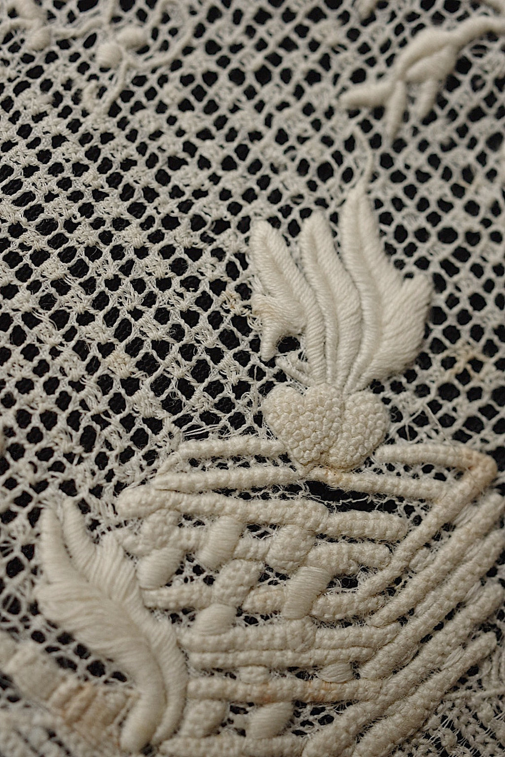 アンティークハンカチ　mouchoir  antique アンティーク刺繍　ハンカチ3 .FR a l'epoque