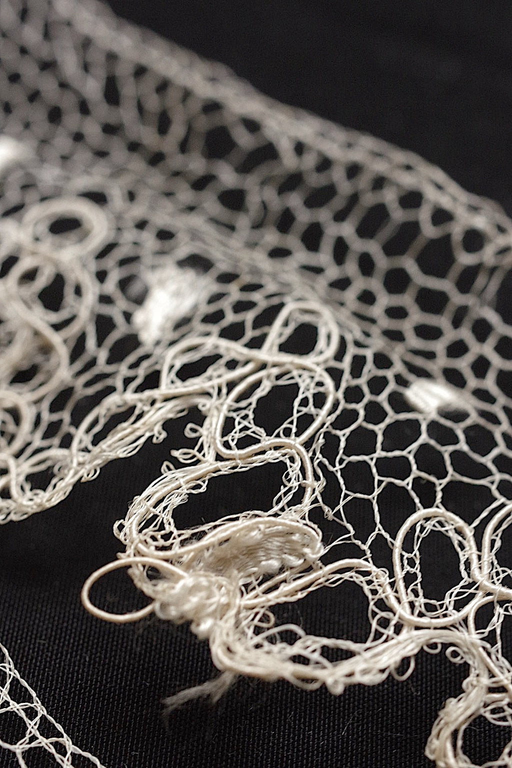 アンティークレース　dentelle  antique アンティークレース　ブロンドレース　lots 1 .FR a l'epoque