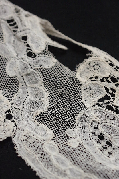 アンティークレース　dentelle  antique アンティークレース　２種 .FR a l'epoque
