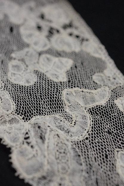 アンティークレース　dentelle  antique アンティークレース　２種 .FR a l'epoque