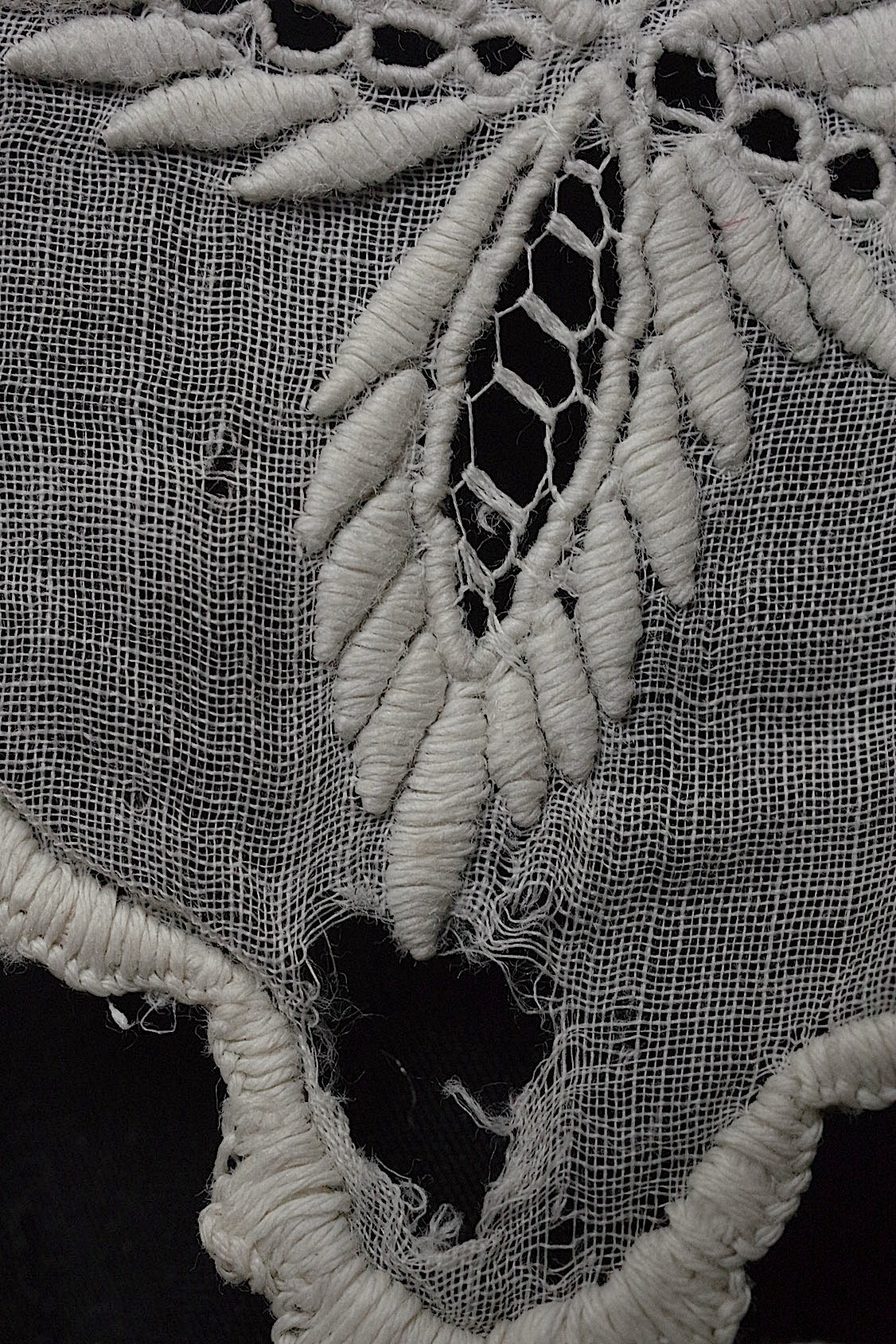 アンティークレース　dentelle  antique アンティークレース　刺繍レース　lot .FR a l'epoque