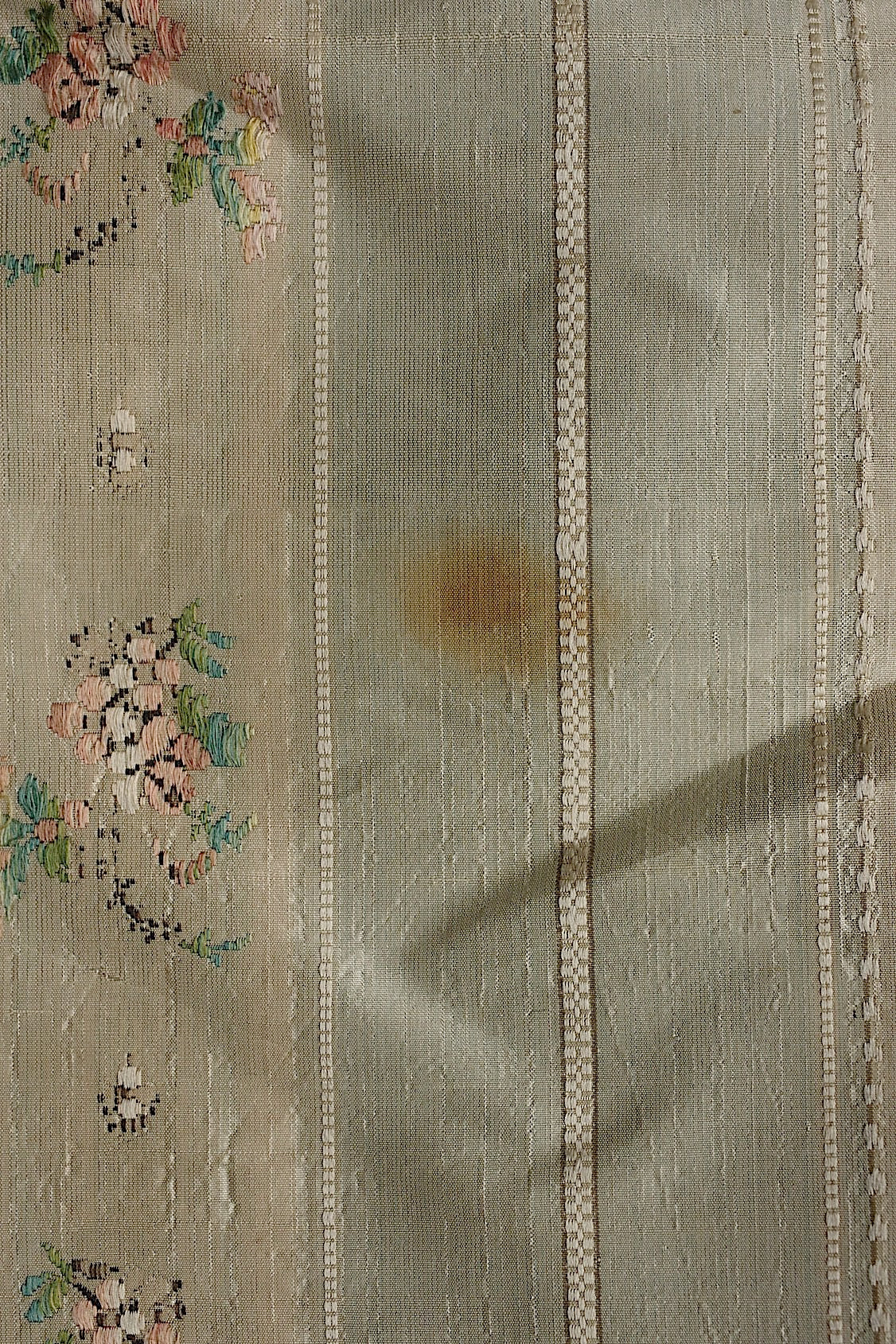 アンティーク生地　tissu antique アンティークシルク生地1 .FR a l'epoque