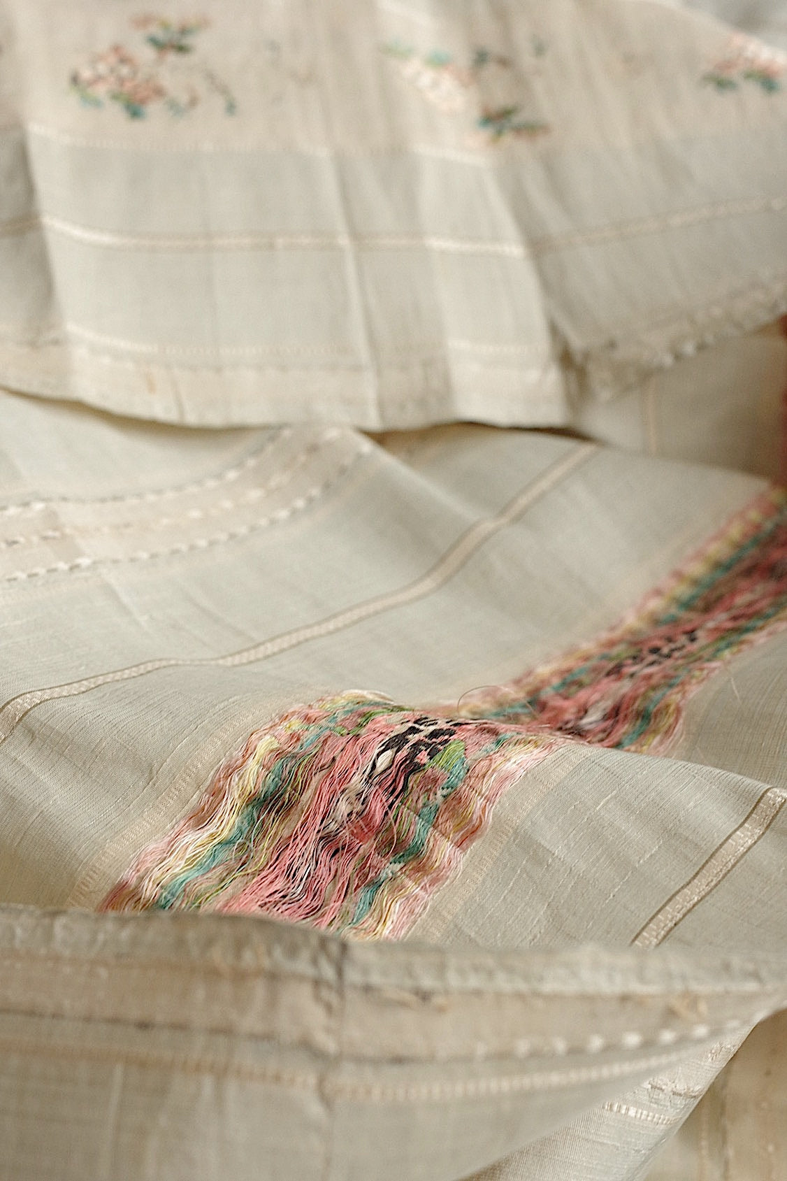 アンティーク生地　tissu antique アンティークシルク生地1 .FR a l'epoque