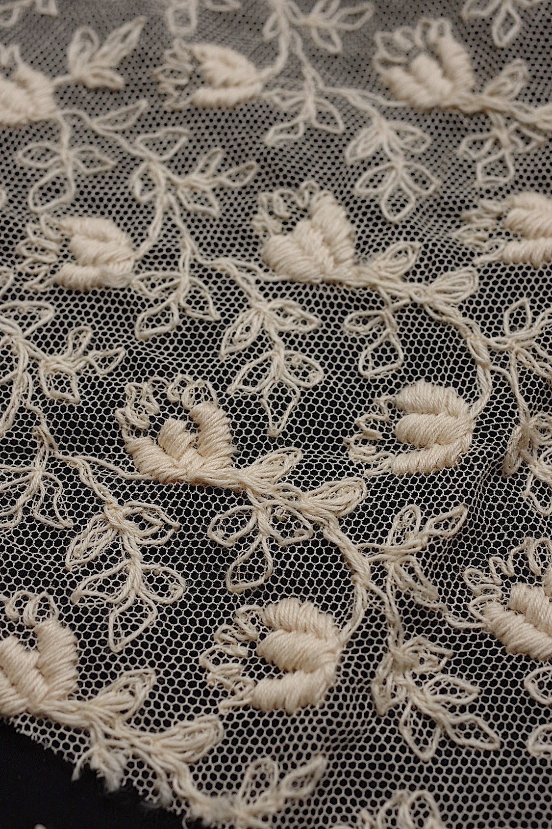 アンティークレース　dentelle antique アンティークレース　生地 .FR a l'epoque