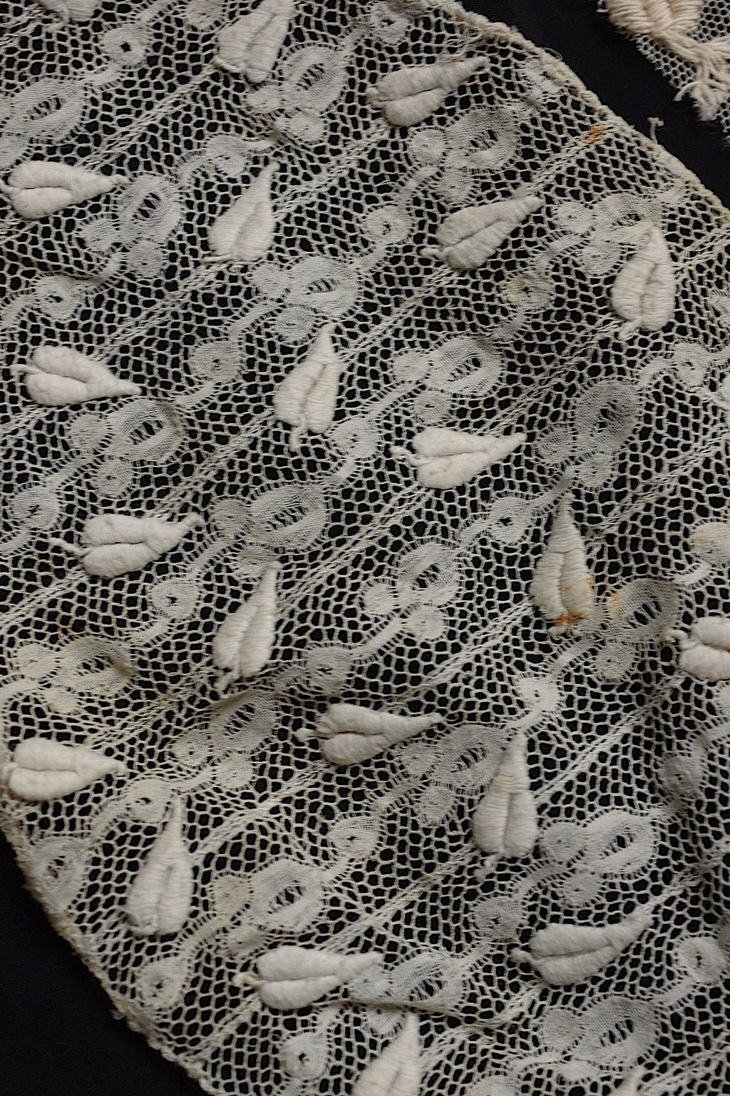 アンティークレース　dentelle antique アンティークレース　生地 .FR a l'epoque