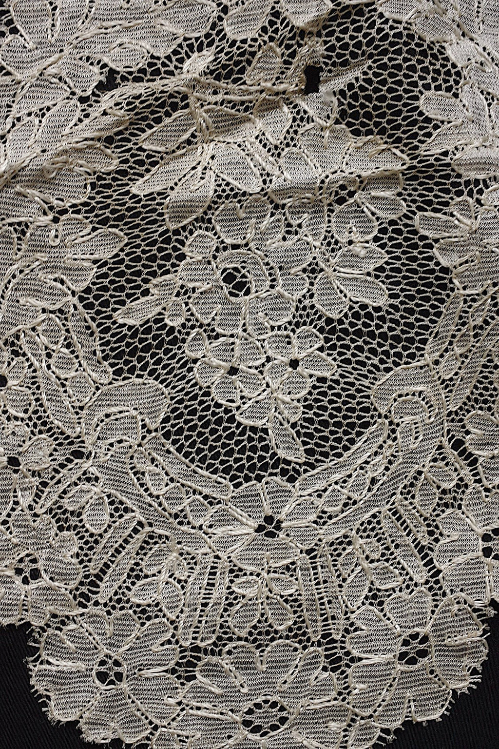 アンティークレース　dentelle antique アンティークレース　ラペット .FR a l'epoque