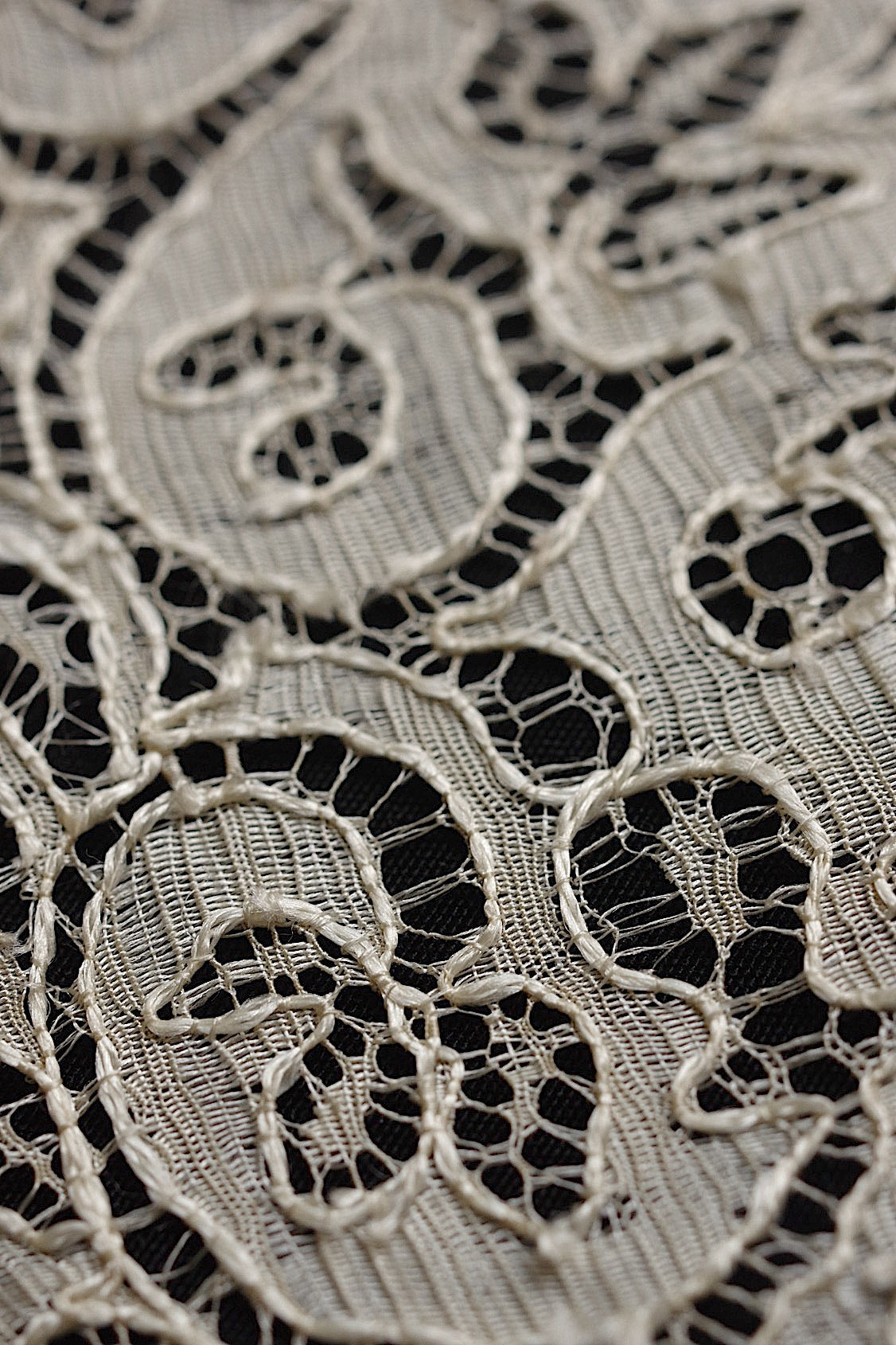 アンティークレース　dentelle antique アンティークレース　ハギレ　素材用 .FR a l'epoque