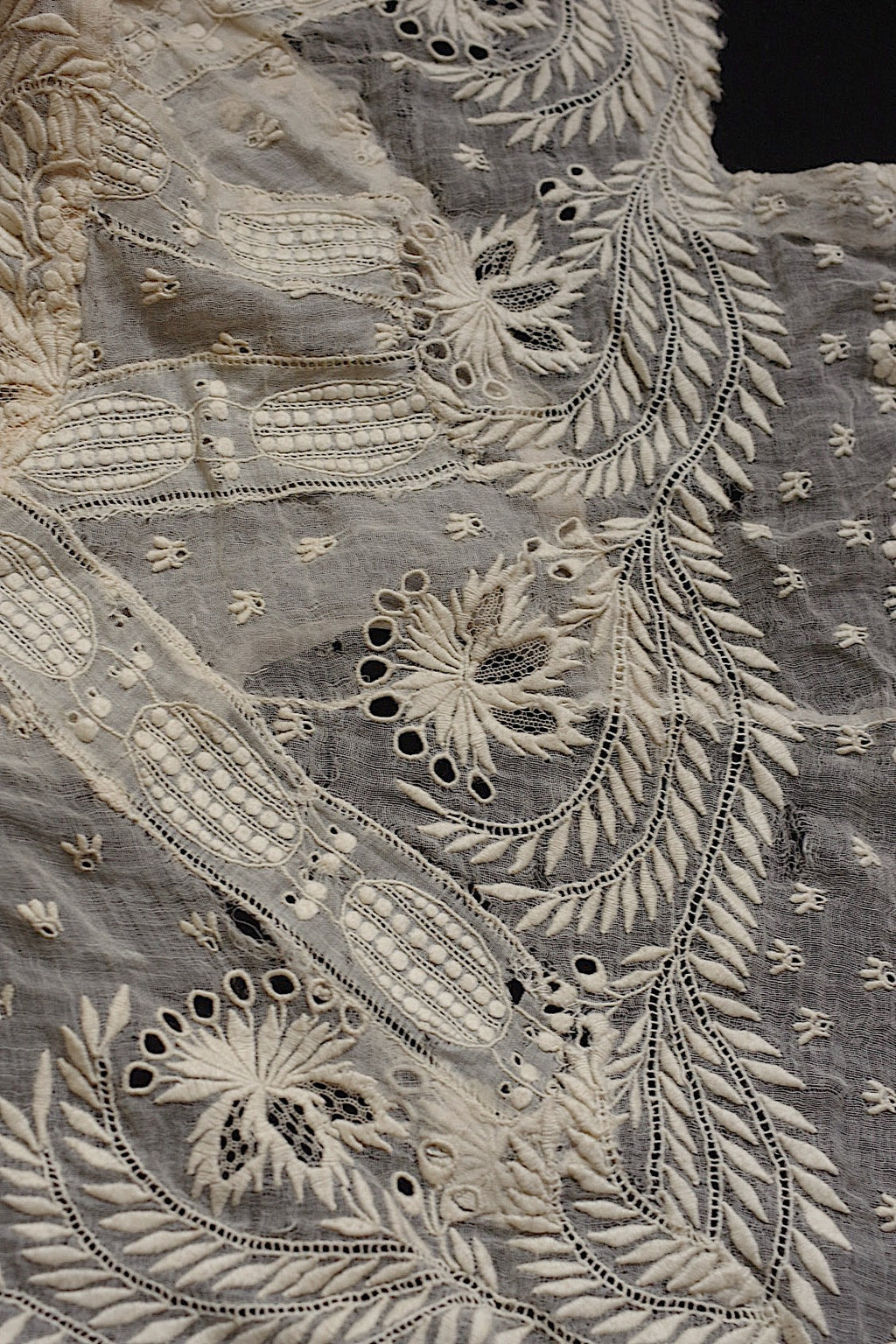 アンティークレース　dentelle antique アンティークレース　刺繍ケープ .FR a l'epoque
