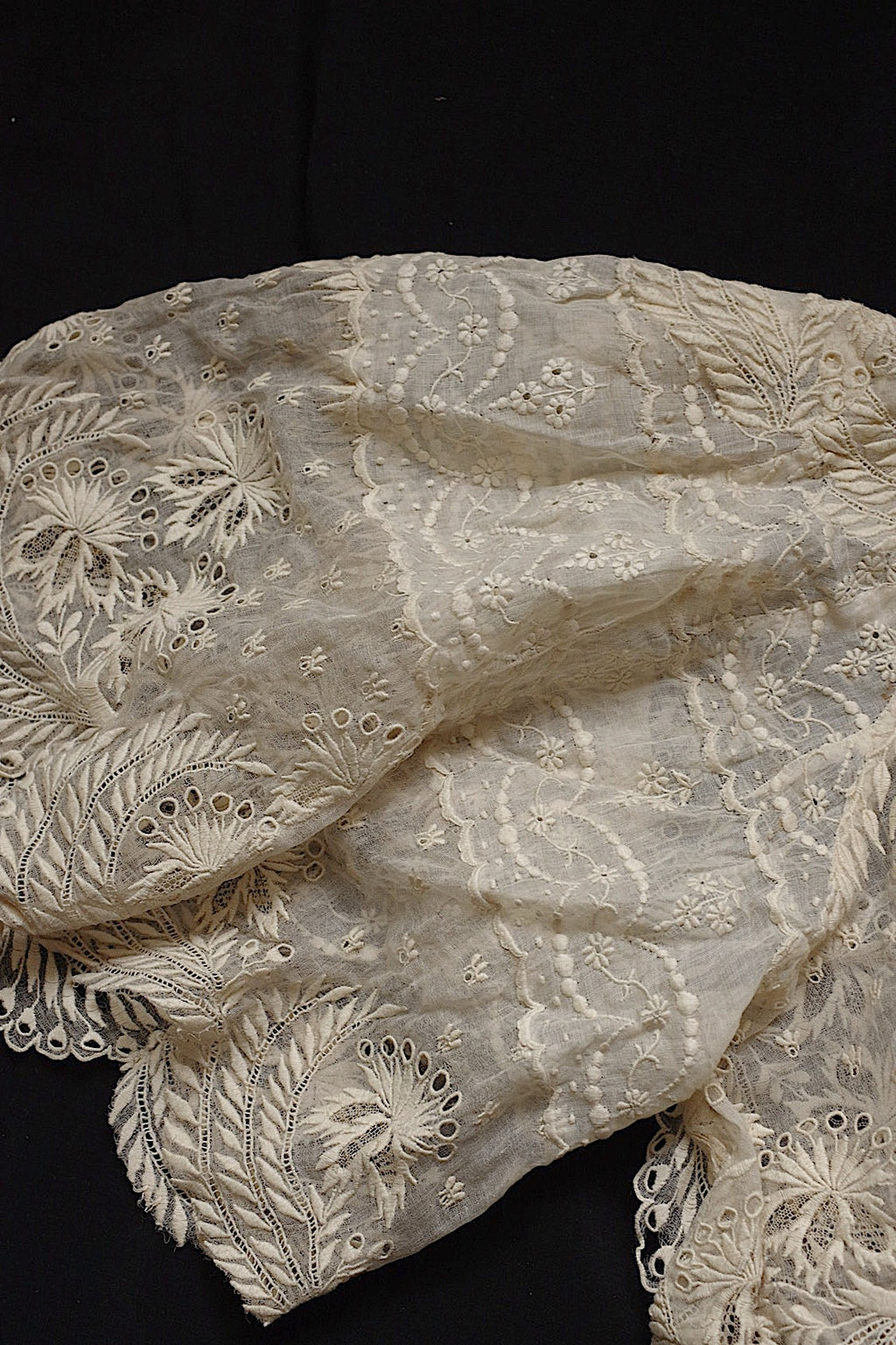 アンティークレース　dentelle antique アンティークレース　刺繍ケープ .FR a l'epoque