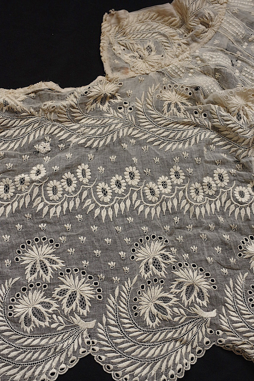 アンティークレース　dentelle antique アンティークレース　刺繍ケープ .FR a l'epoque