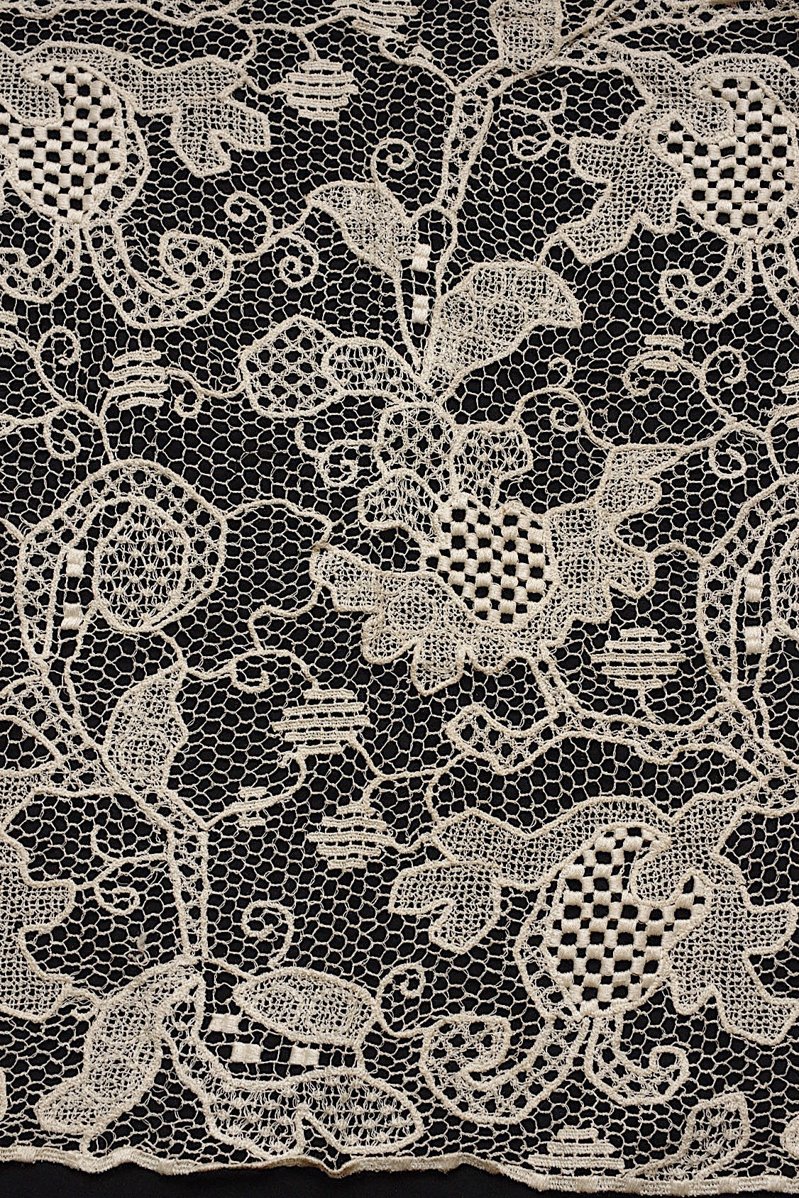 アンティークレース　dentelle antique アンティークレース　回収品　レース生地 .FR a l'epoque