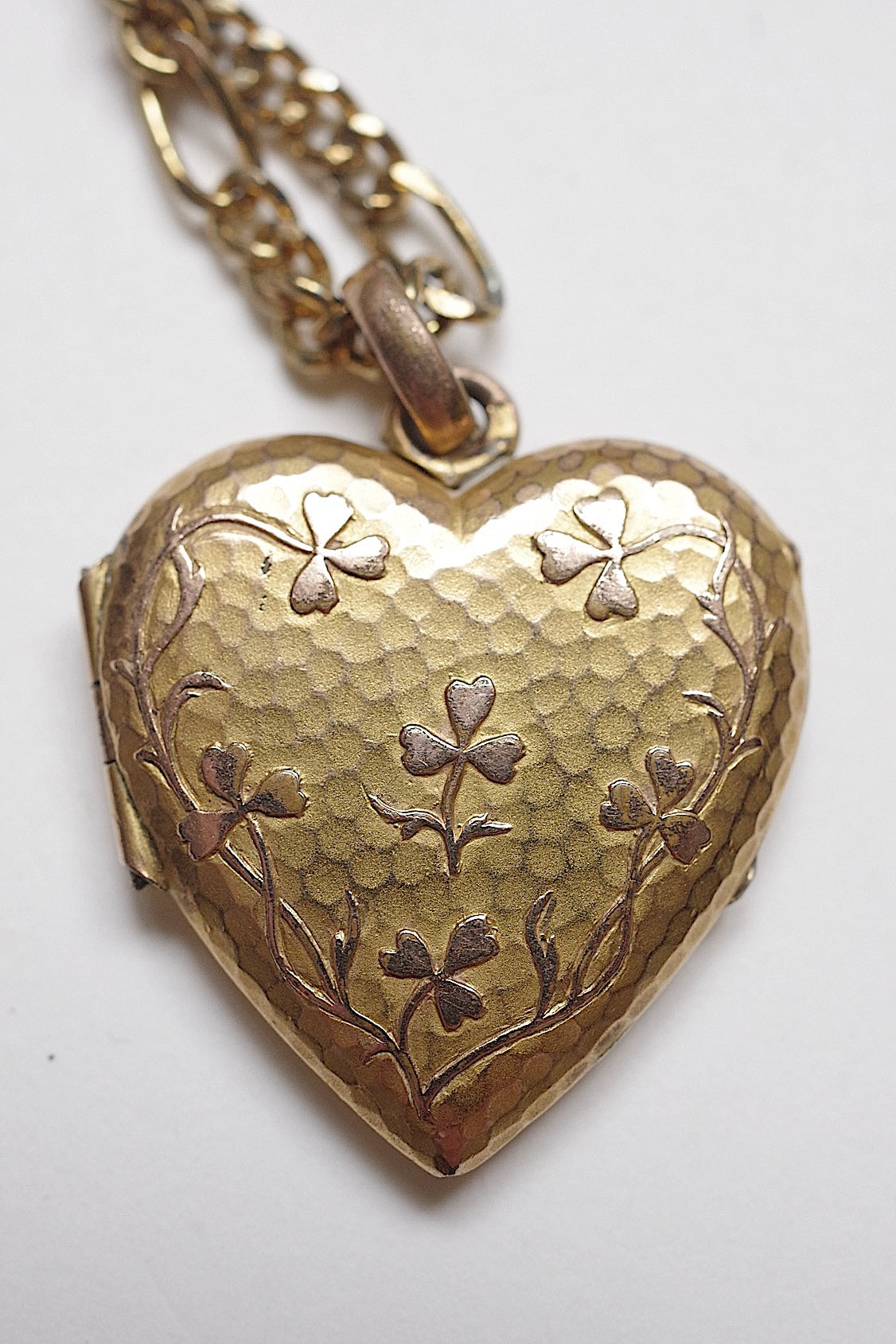 アンティークアクセサリー　collier antique アンティークハートロケット .FR a l'epoque