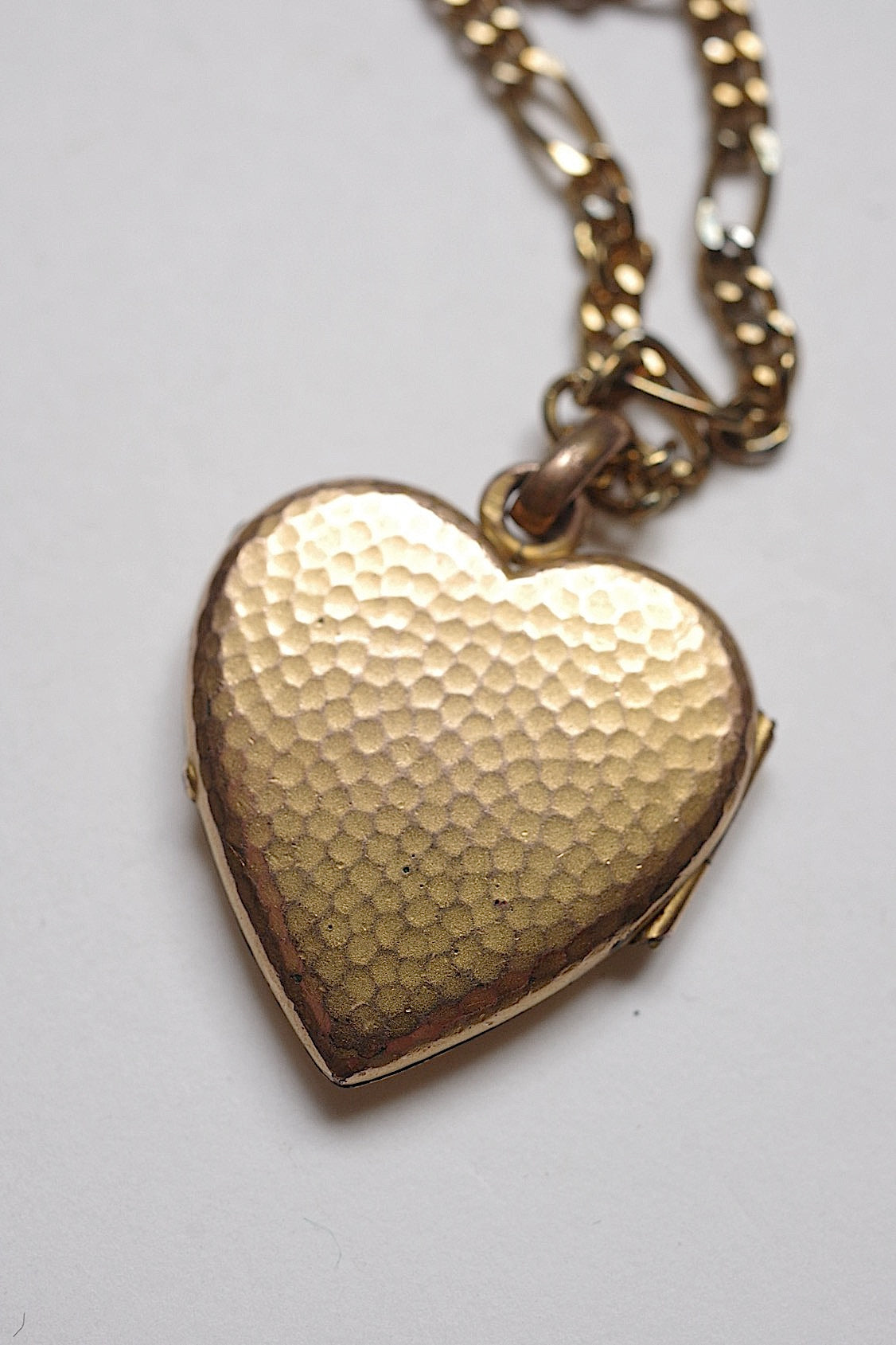 アンティークアクセサリー　collier antique アンティークハートロケット .FR a l'epoque