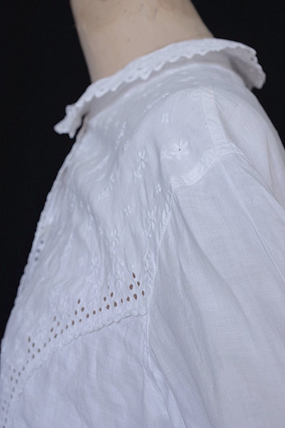 アンティーク古着　vêtement antique アンティークブラウス .FR a l'epoque