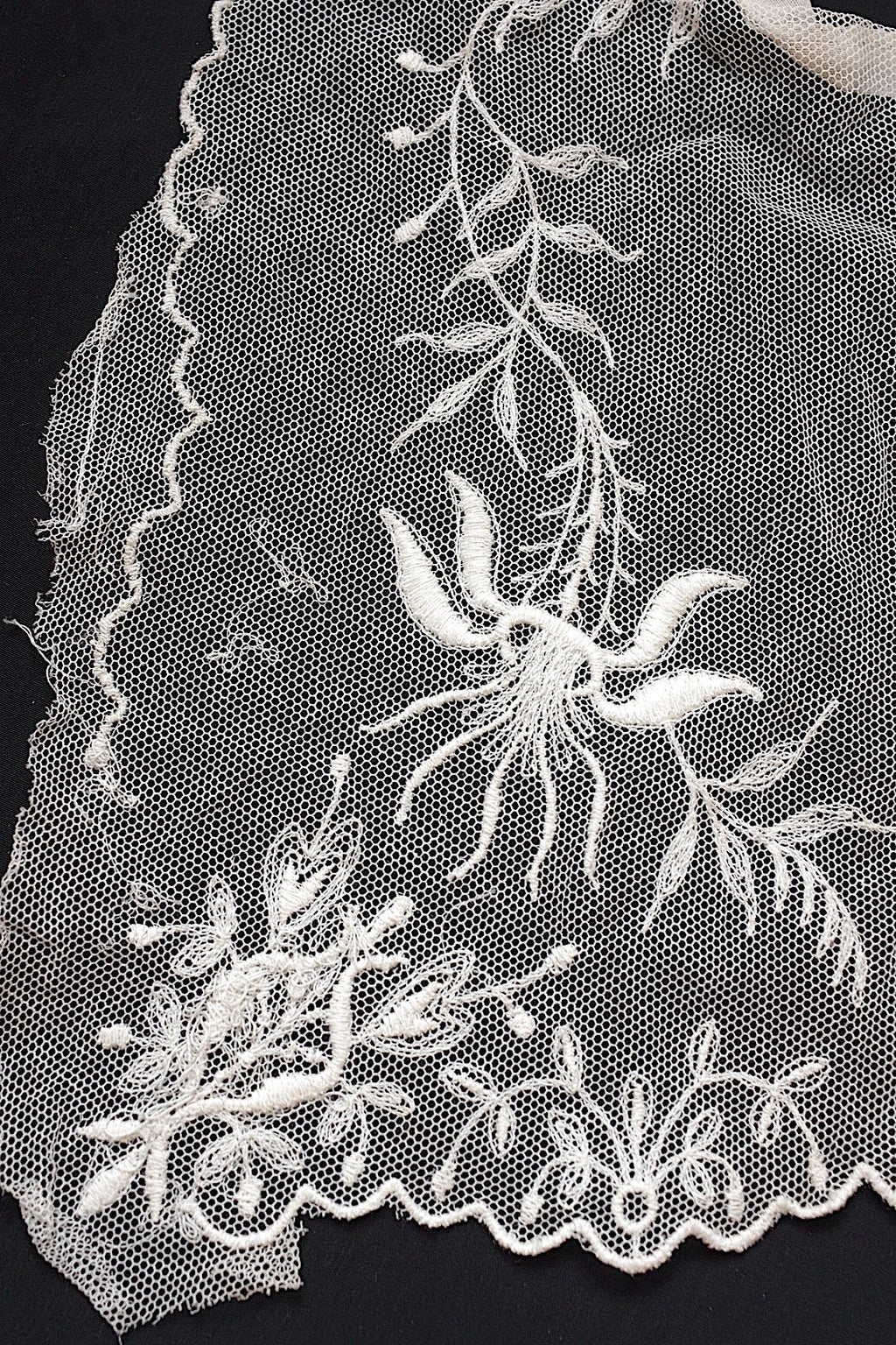 アンティークレース　dentelle antique アンティークレース 刺繍　襟lot .FR a l'epoque