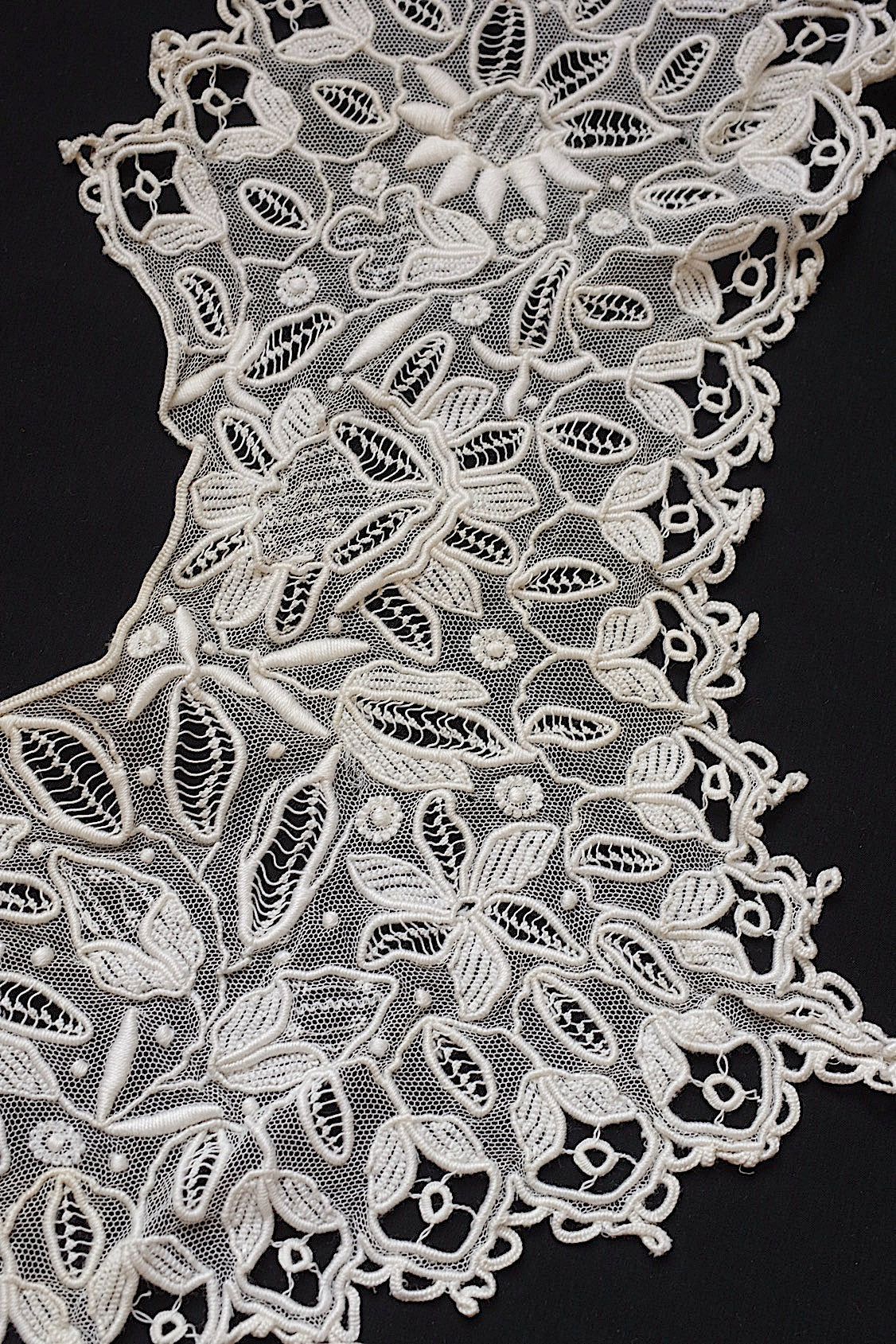 アンティークレース　dentelle antique アンティークレース 刺繍　襟lot .FR a l'epoque