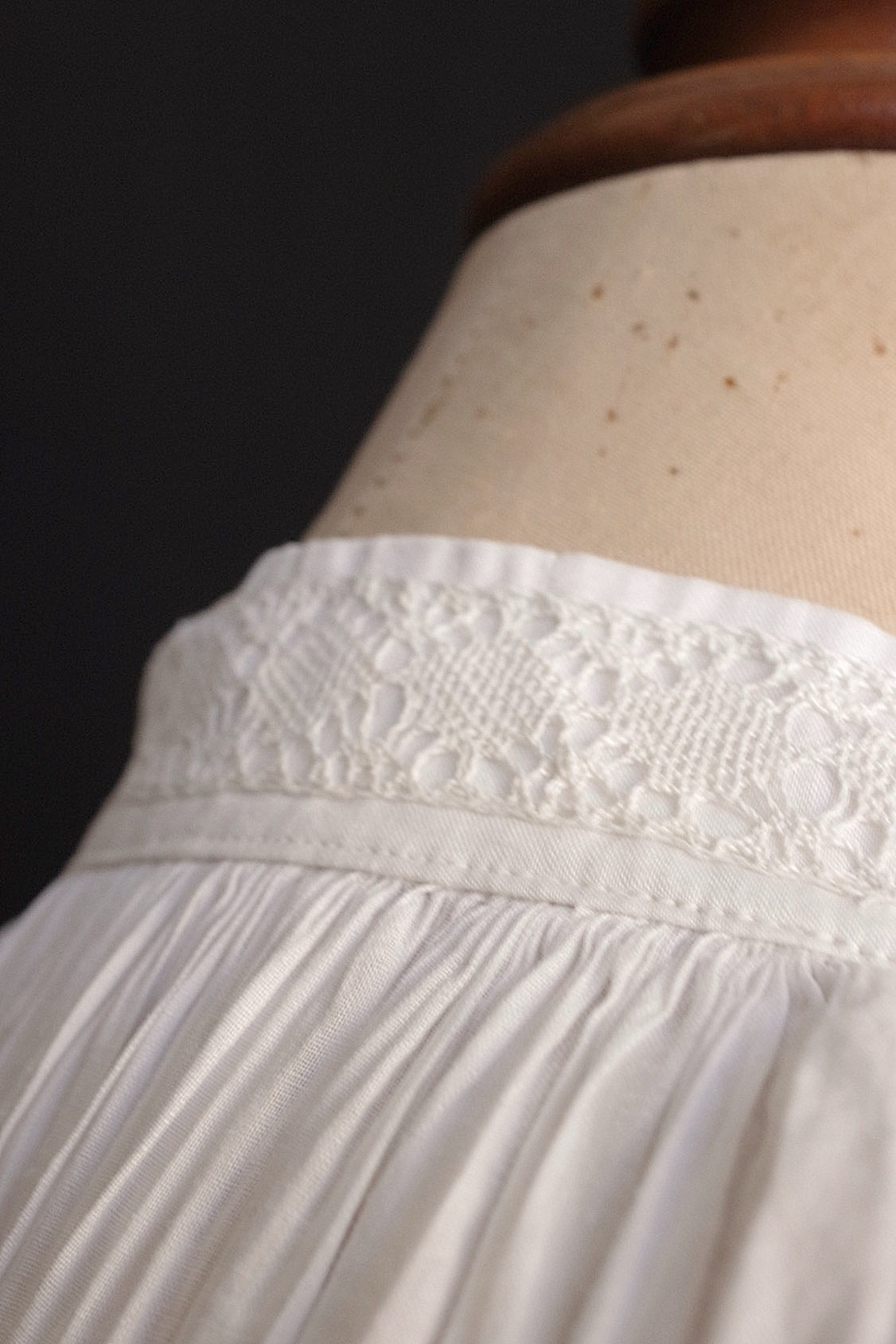 アンティーク古着　vêtement antique アンティーク教会チュニック　surplis2 .FR a l'epoque