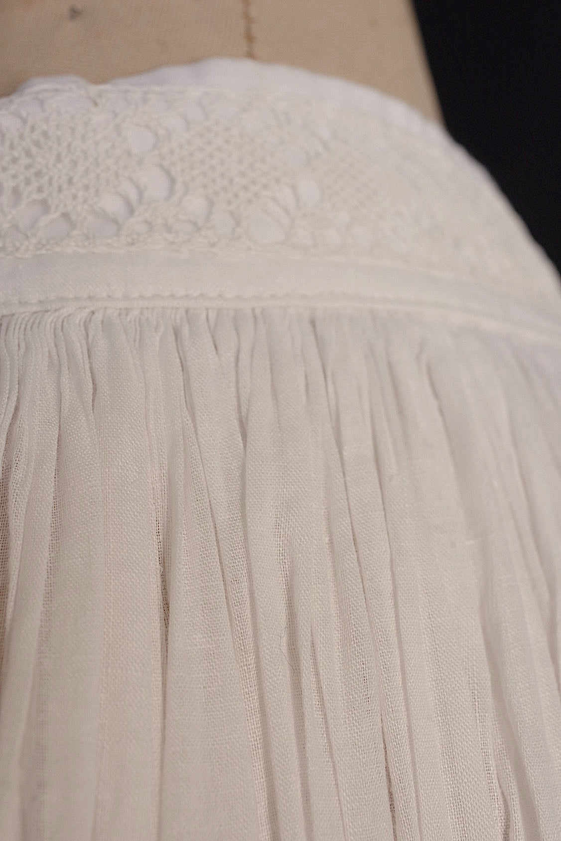 アンティーク古着　vêtement antique アンティーク教会チュニック　surplis2 .FR a l'epoque