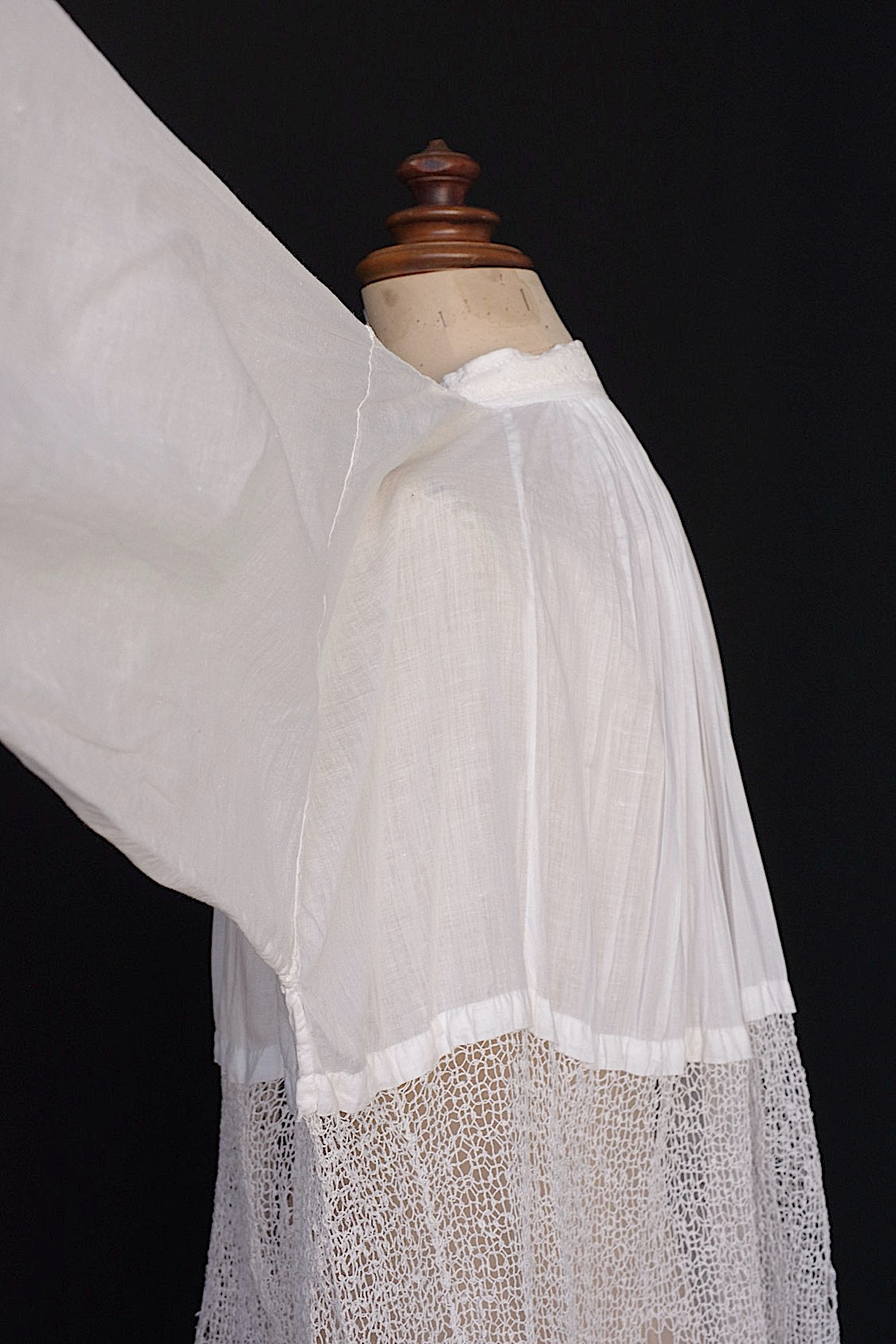 アンティーク古着　vêtement antique アンティーク教会チュニック　surplis2 .FR a l'epoque