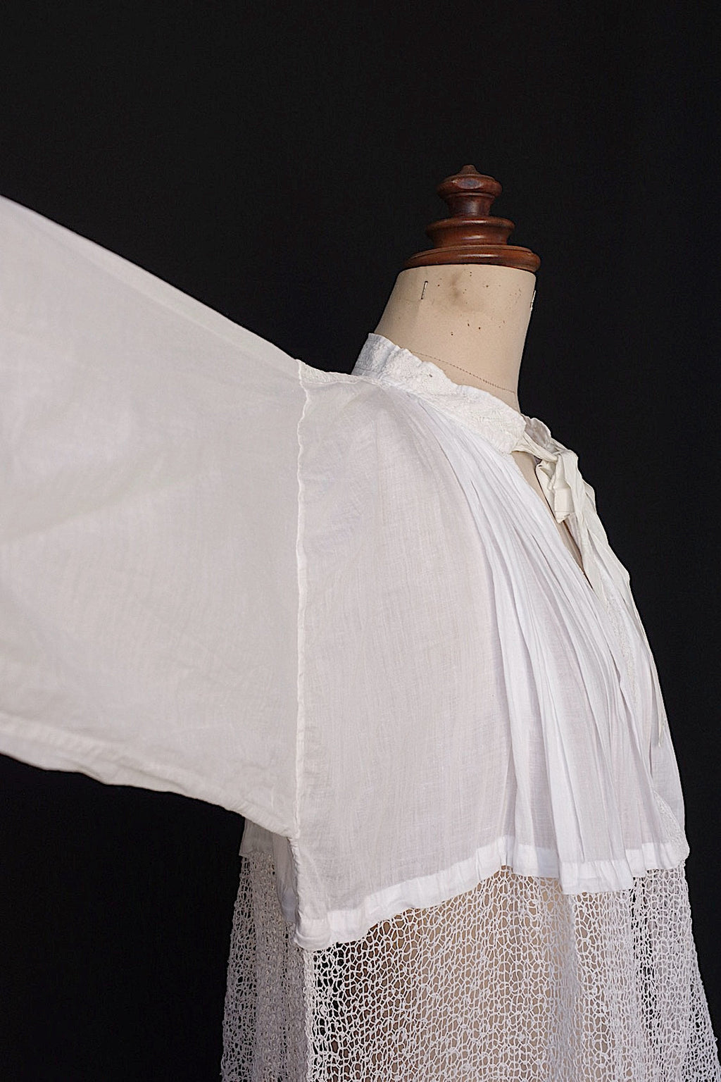 アンティーク古着　vêtement antique アンティーク教会チュニック　surplis2 .FR a l'epoque