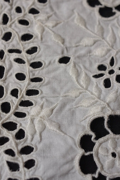 アンティークレース　dentelle antique アンティーク刺繍　ハギレ1 .FR a l'epoque